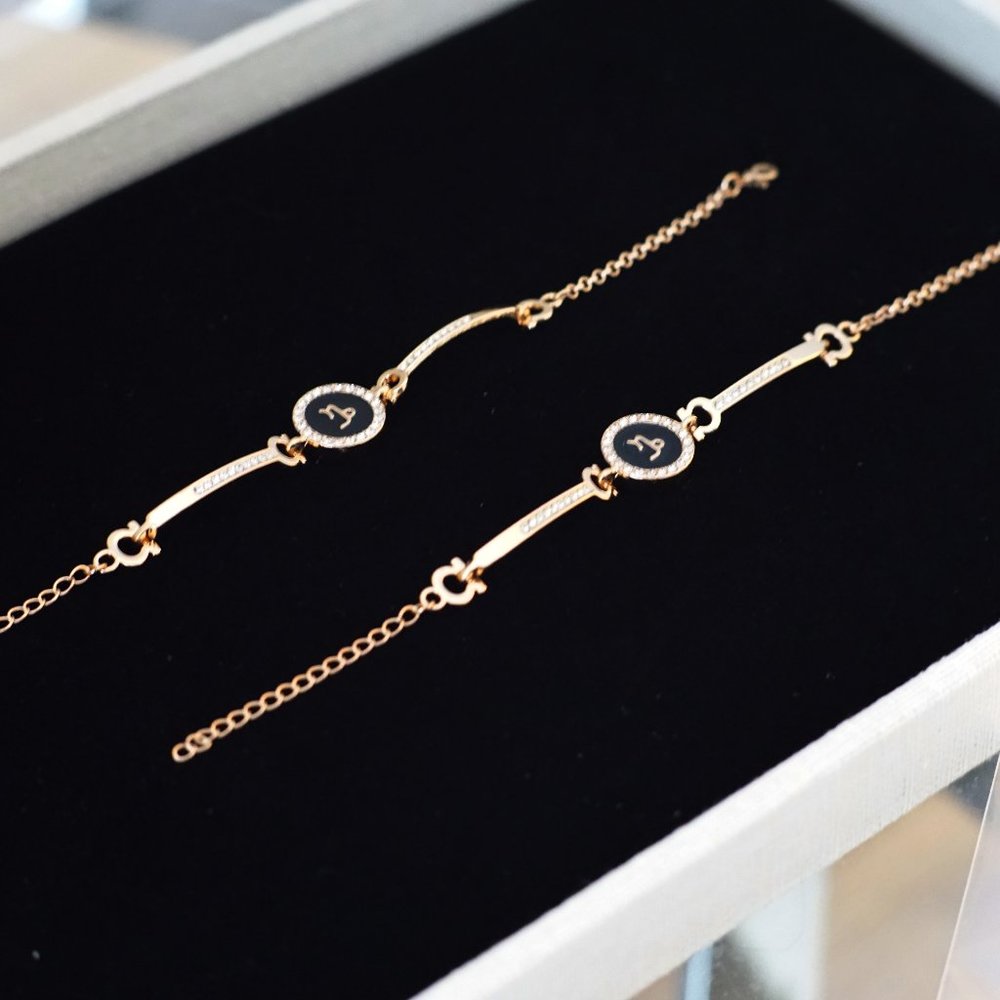18K Gold Plated Capricorn Necklace (New)
